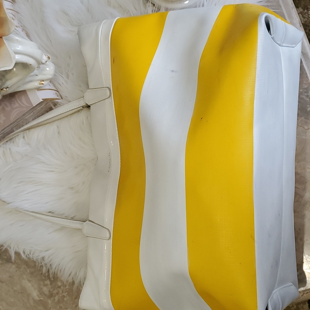 Coach sunburst yellow white stripe shoulder bag - Picture 2 of 16